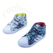 2015 Hot Children′s Comfortable Canvas Shoes